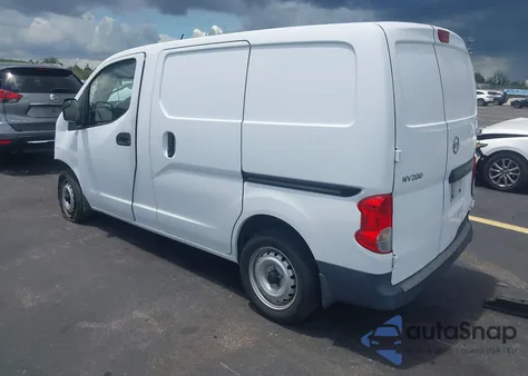 2017 Nissan Nv200 S из США, поврежденный, VIN 3N6CM0KN6HK695404